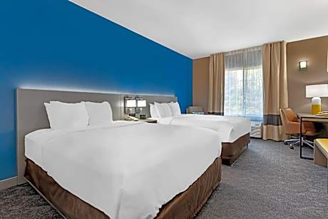 Queen Room with Two Queen Beds - Accessible/Non-Smoking