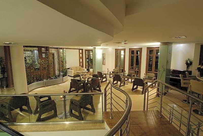 Mega Residence Hotel