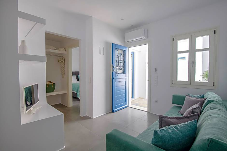 Alexandros Apartments