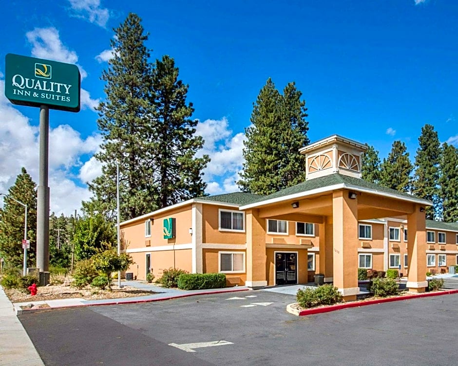 Quality Inn & Suites Weed - Mount Shasta