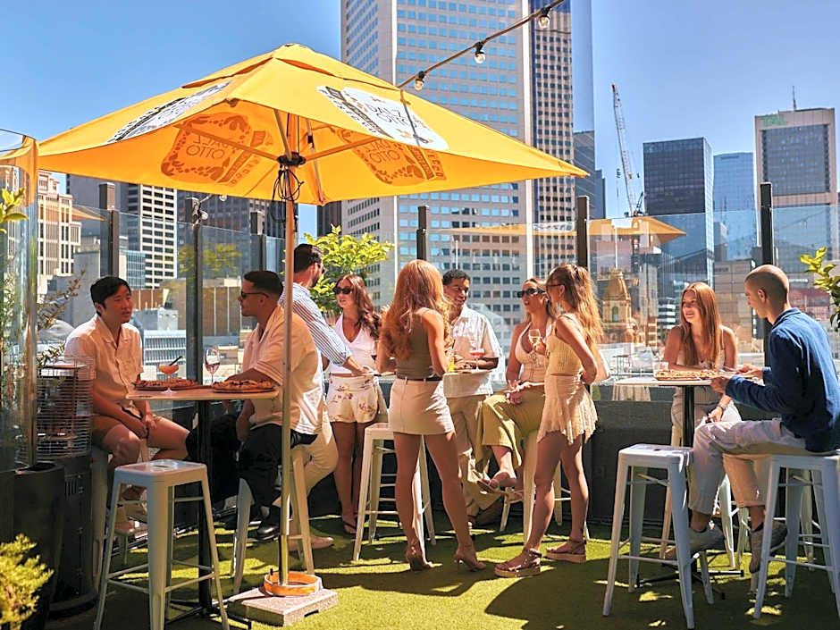 Pullman Melbourne City Centre