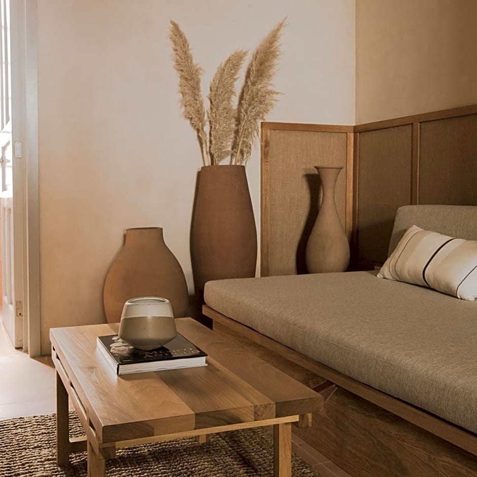Casa Montore by Barrio Mexico