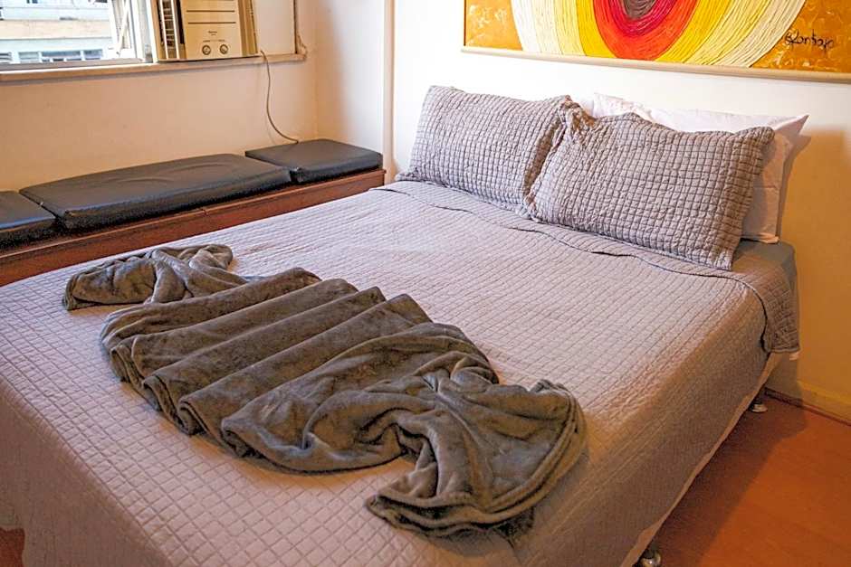 SUH Copacabana 66 Center of Copacabana Beach!