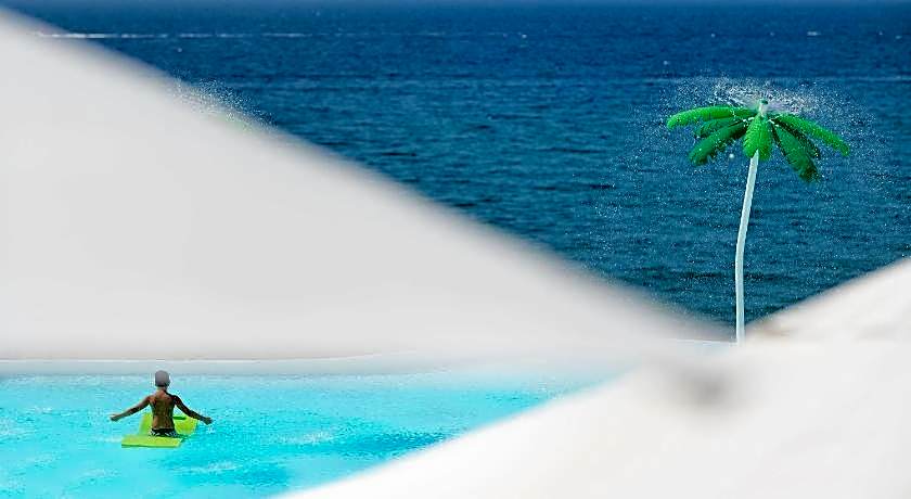 Alexandra Elegance Bridging Generations