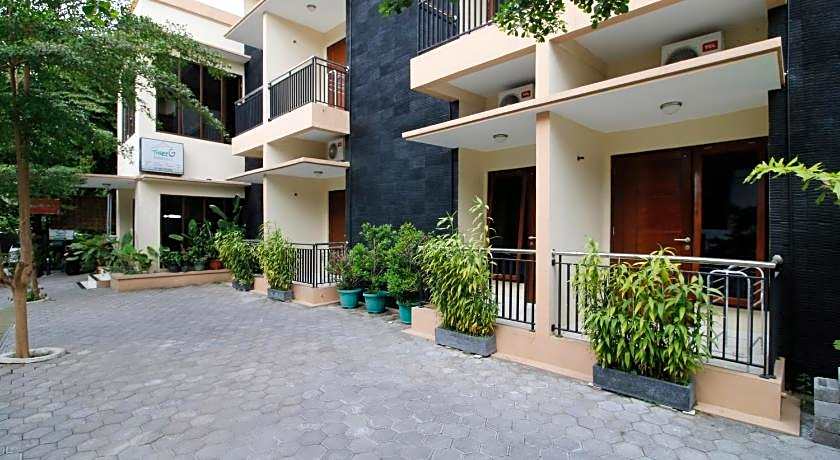 RedDoorz @ Turangga Sari