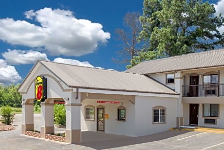 Super 8 by Wyndham Idabel