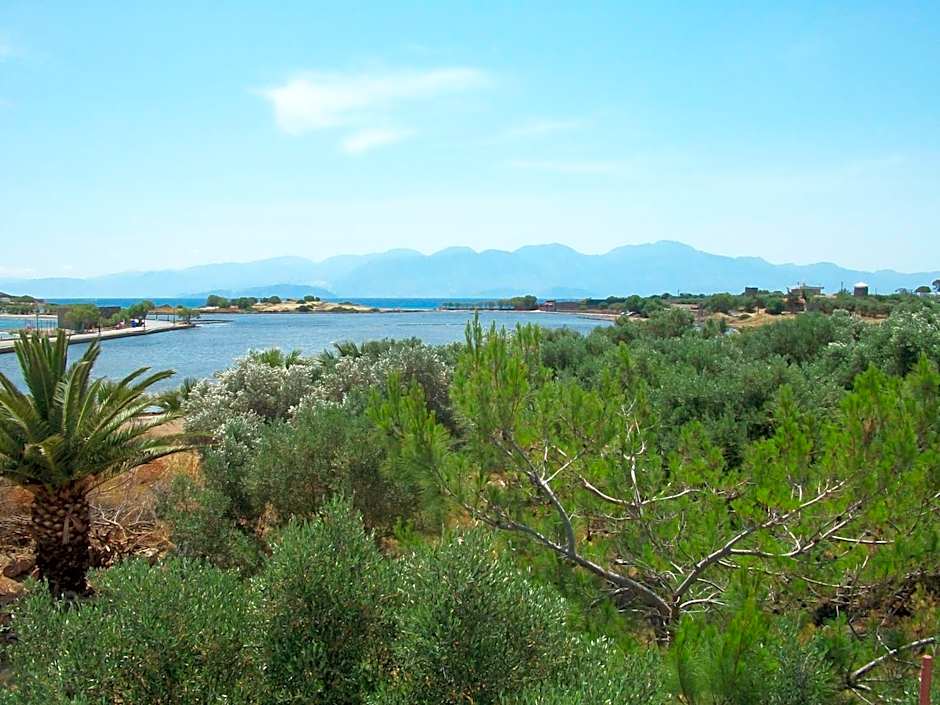 Elounda Sunrise Apartments