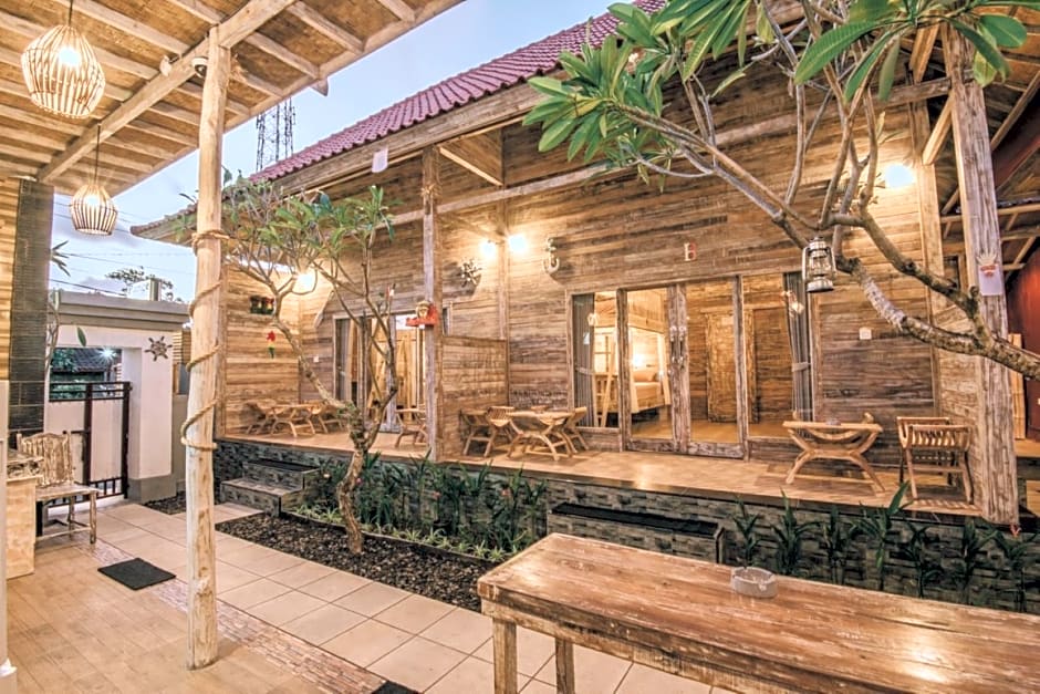 Pange Hostel Lembongan by ZUZU
