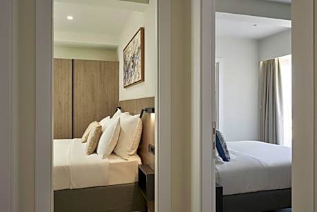 Family Apartment with balcony