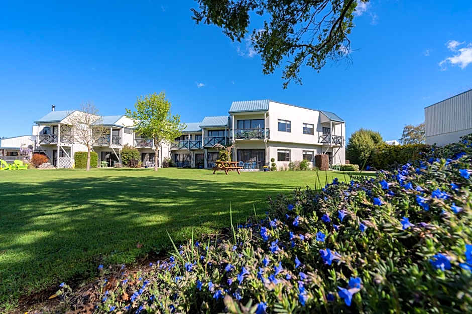 Explorer Motel & Apartments