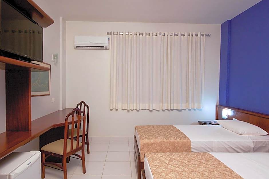 Bristol Exceler Plaza Hotel