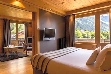 Mont Blanc Triple Room