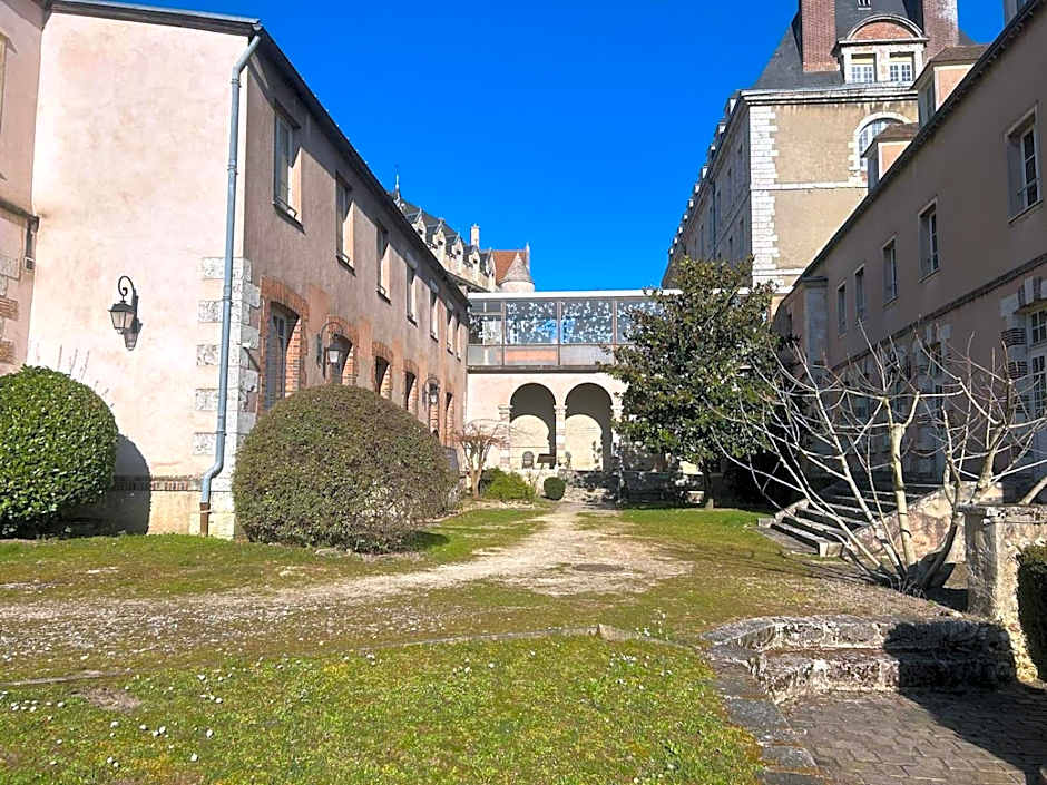 Hôtellerie Saint Yves