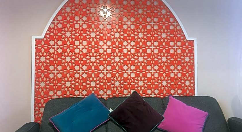 Bluroc Huahin Pool View