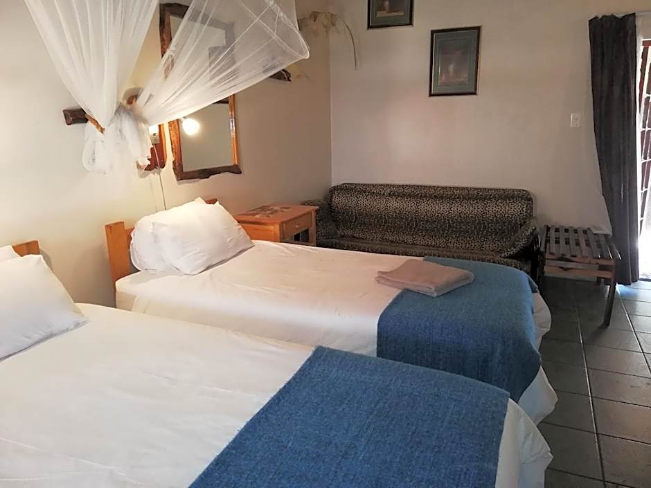Maputaland Lodge