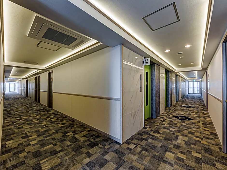 Toyoko Inn Imba Nihon-idai Ekimae