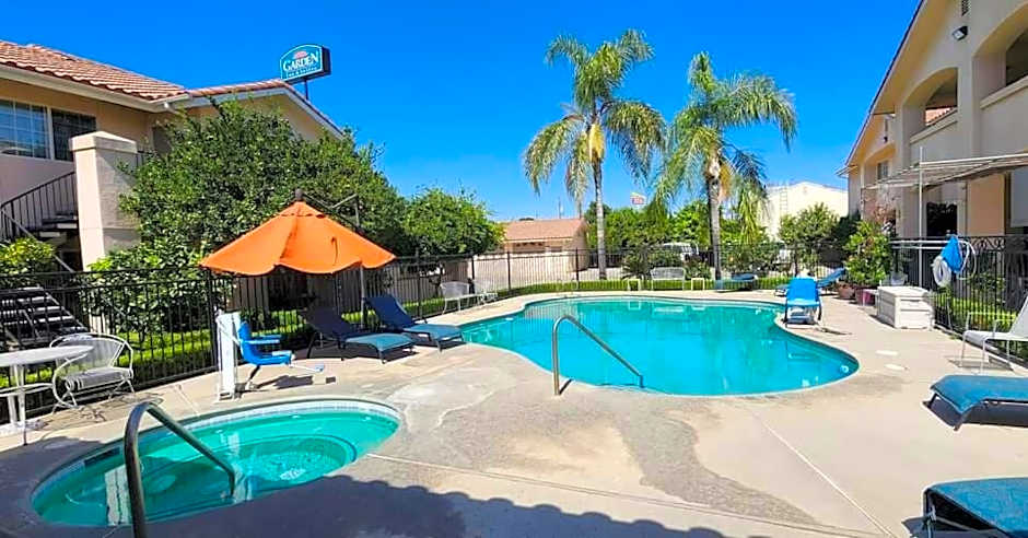 Garden Inn and Suites