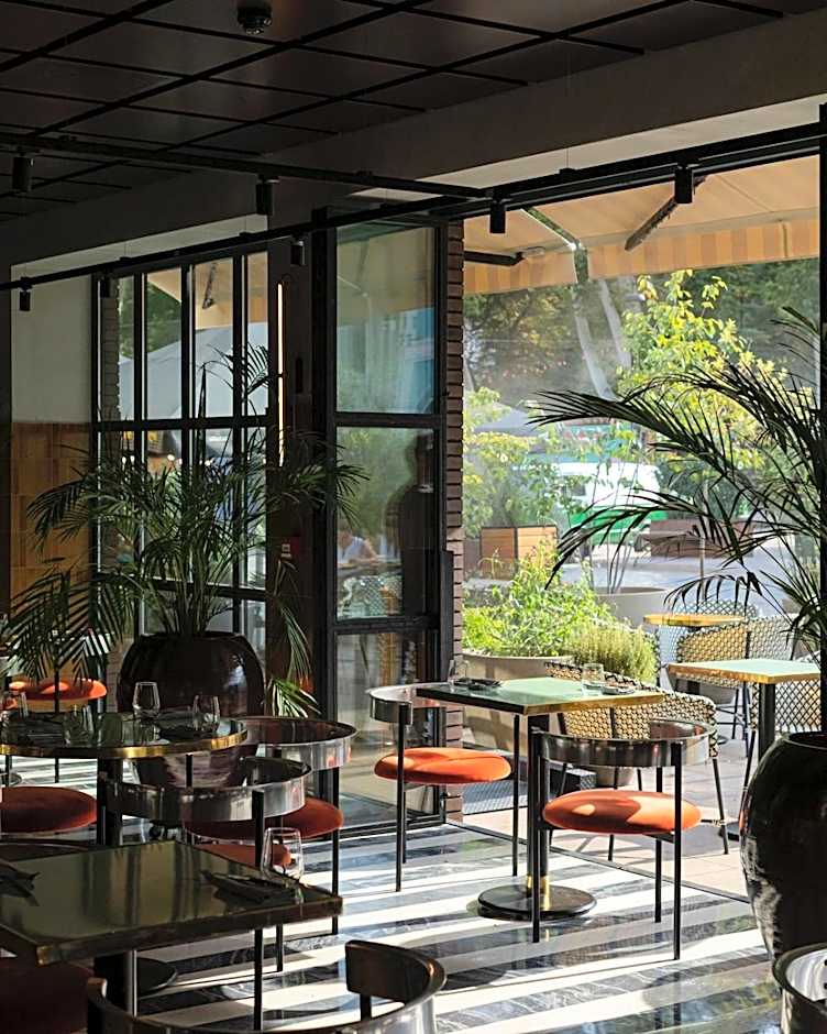 Bazzar Boutique Hotel