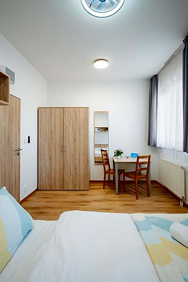 University Hotel