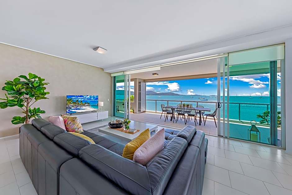 Peninsula Airlie Beach