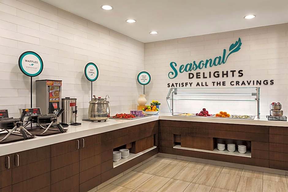 Embassy Suites By Hilton Hotel Kansas City-Overland Park