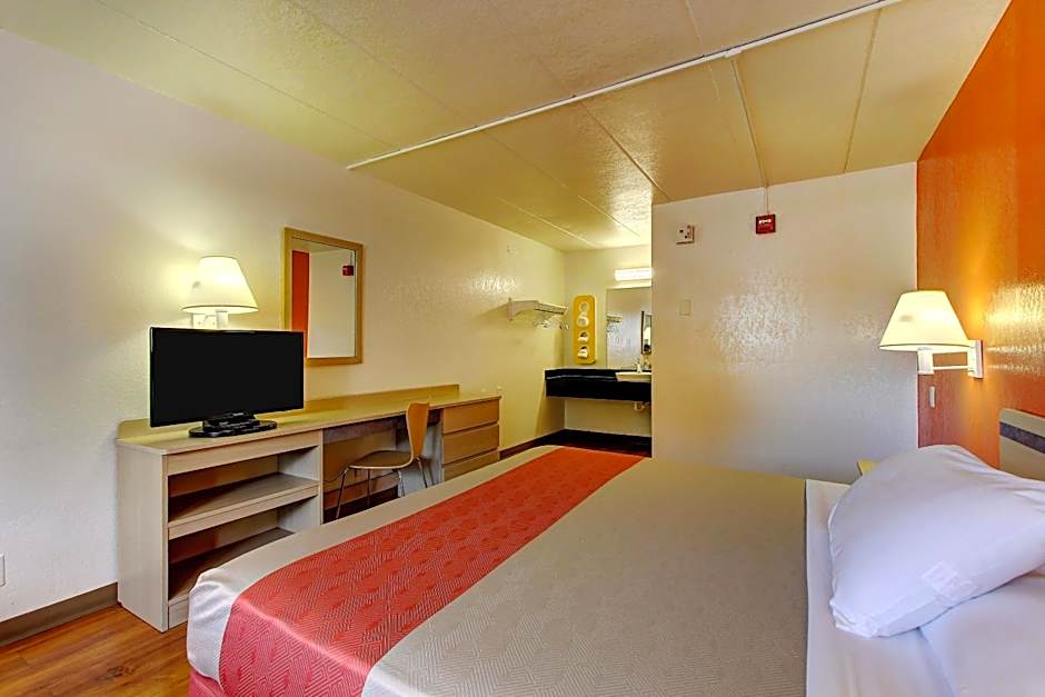Motel 6-York, PA