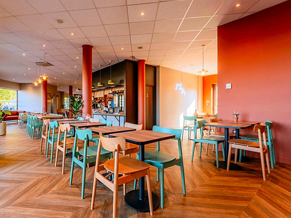 B&B HOTEL Maubeuge Gare