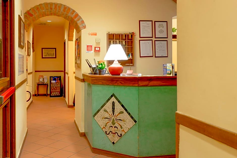 Hotel Monica