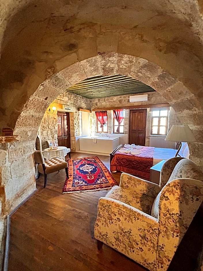Hotel Temenni Evi