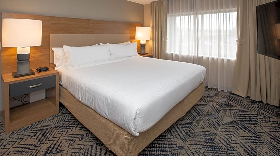 Candlewood Suites Cleveland South - Independence