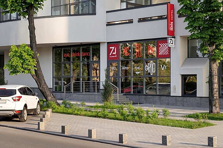 ibis Kyiv Beresteiska