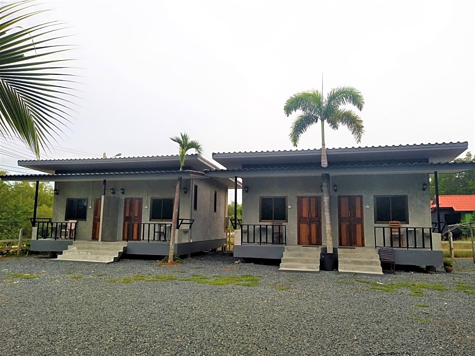 Suchanaree At Leam Ngop