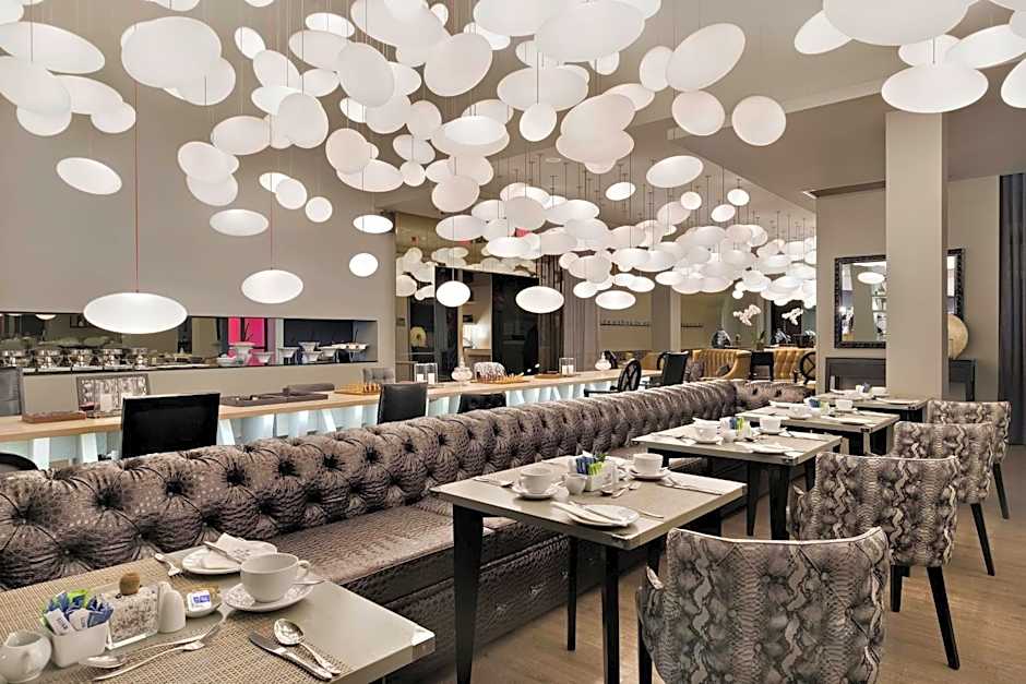 Protea Hotel Fire & Ice! Pretoria Menlyn