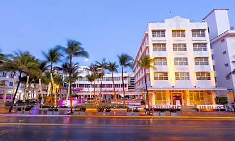 Clevelander Hotel