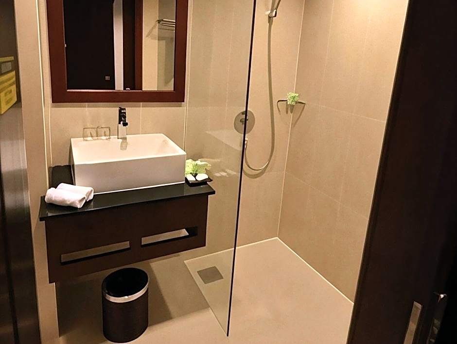 Lintas View Hotel
