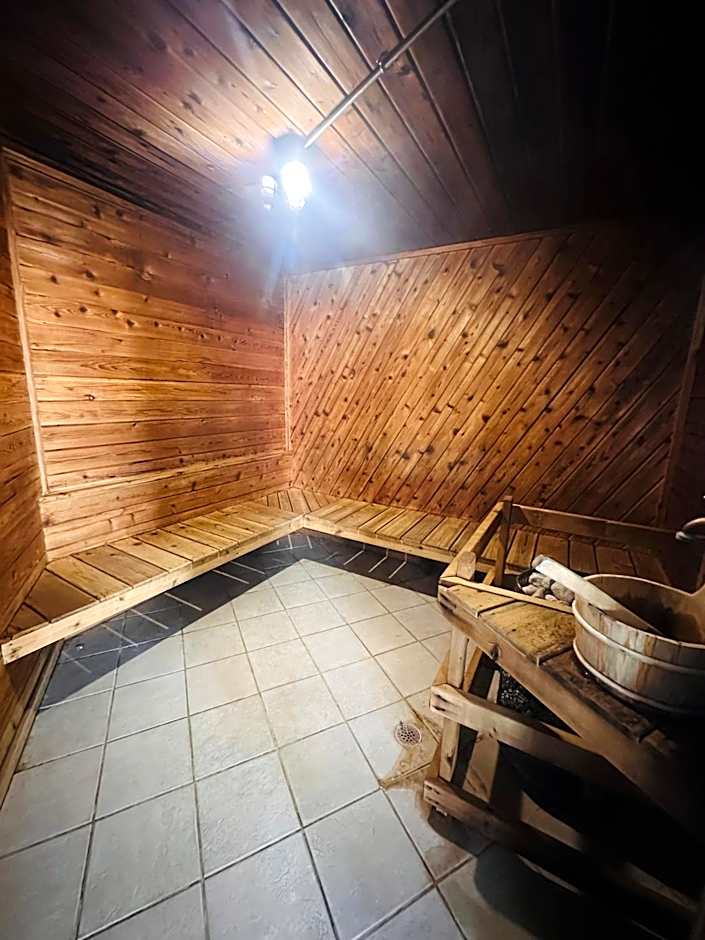 Pictured Rocks Inn and Suites