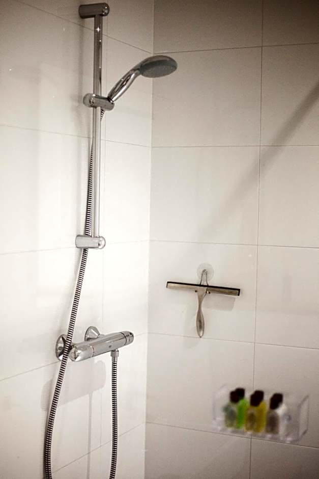 Kuwadro Guesthouse Centrum