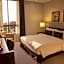 Kin Plaza Arjaan by Rotana