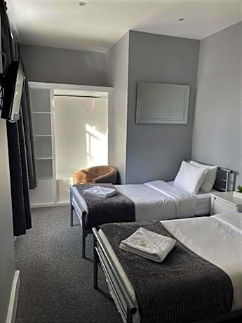 Twin Room with Shared Bathroom