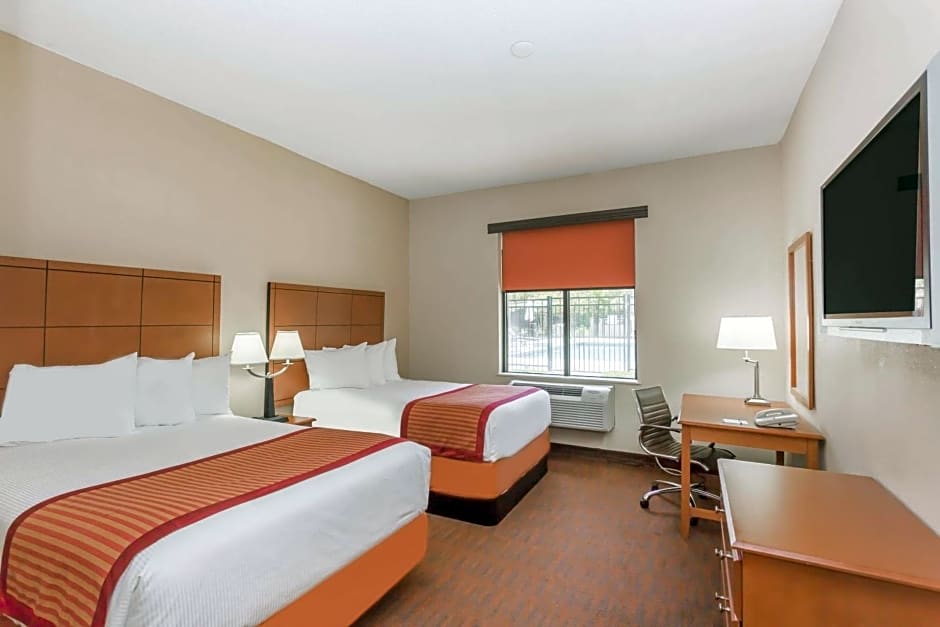 Baymont by Wyndham Savannah/Garden City