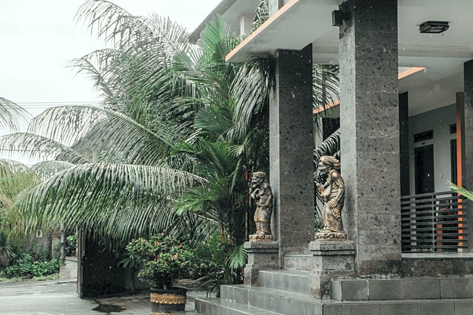 Hotel Diana 2