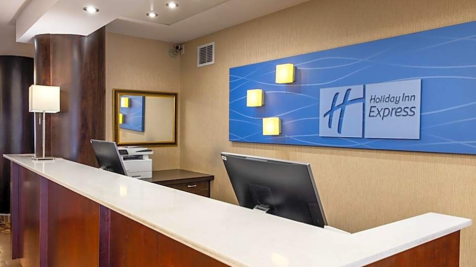 Holiday Inn Express Hotel & Suites - Edmonton International Airport By IHG