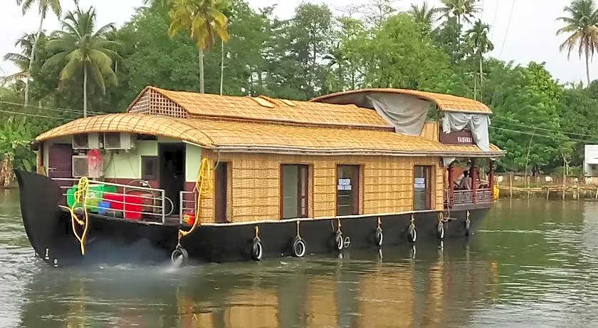 Vaishnav Houseboat
