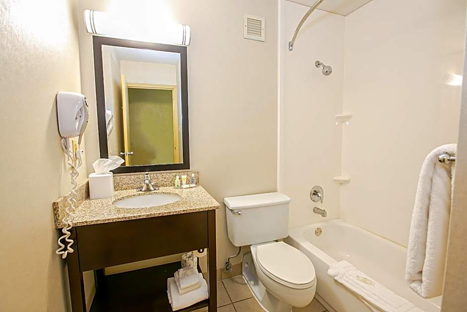 Quality Inn Dayton Airport