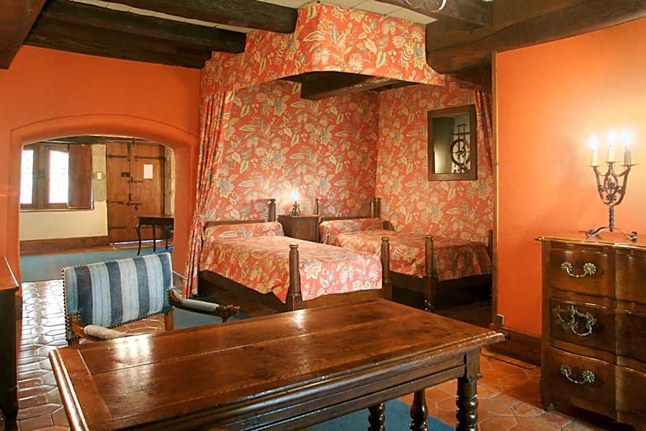 Hostellerie du Vieux Pérouges