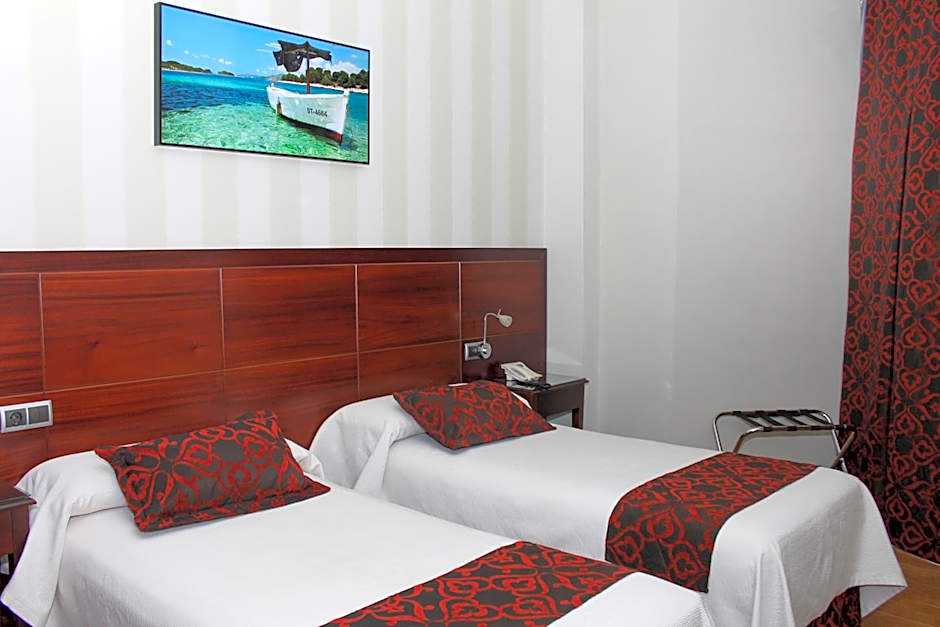 Hotel LB Lebrija by MA 22 Puntos