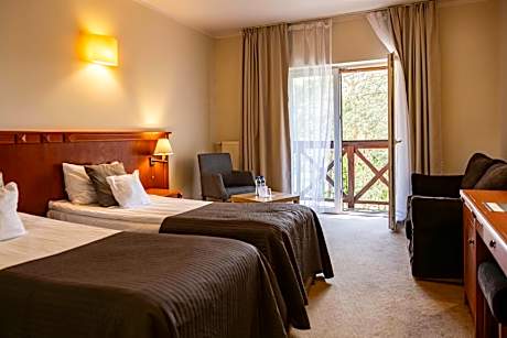 Superior Family Room