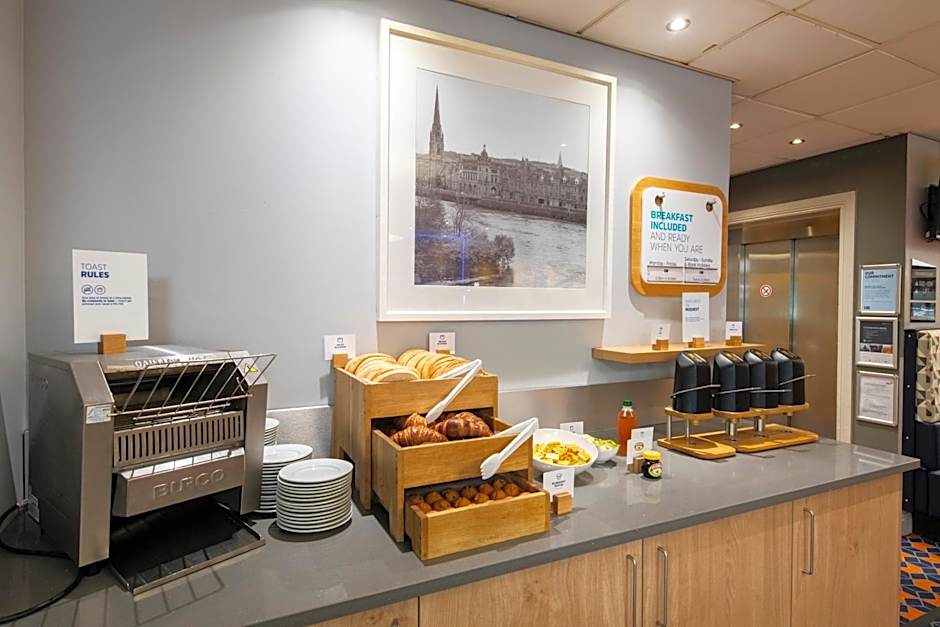 Holiday Inn Express Perth By IHG