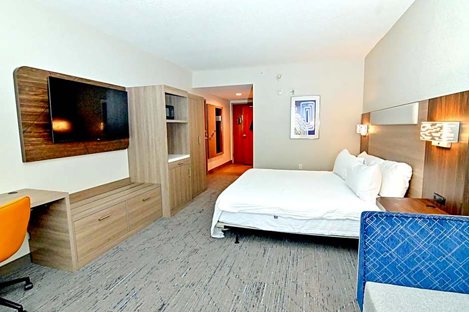 Holiday Inn Express & Suites Palm Coast - I-95