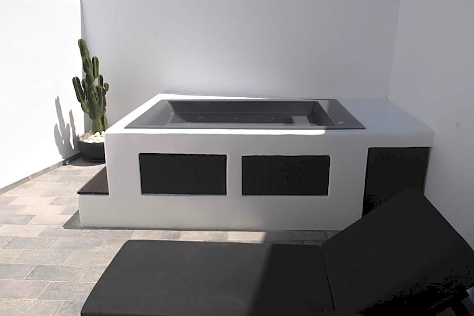 Mazera Boutique Hotel